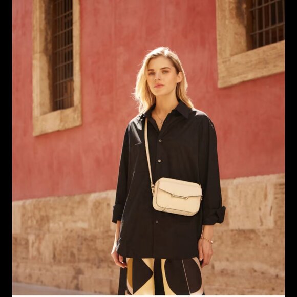 Strathberry Handbags - NWT Strathberry Mosaic Camera Bag in Vanilla